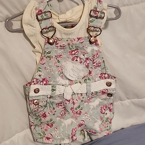 24 month short overalls set - Picture 2 of 8